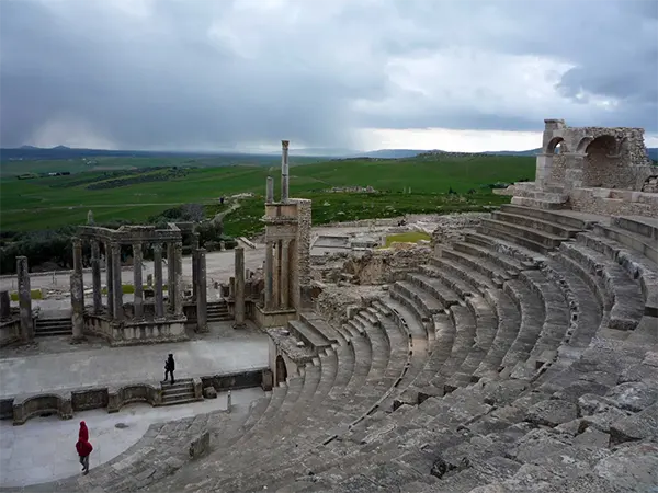 Architecture romaine à Carthage utilisée pour le tournage de films en Tunisie